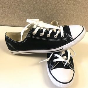 ⭐️Brand New Converse All Stars Black⭐️